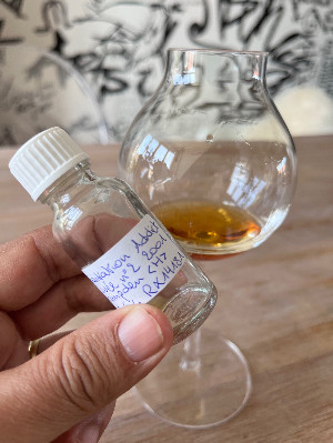 Photo of the rum Plantation Cuvée Rum Addict Nr. 2 <>H taken from user Serge