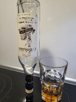 Photo of the rum Panama Rum - Amontillado Cask Finish taken from user zabo