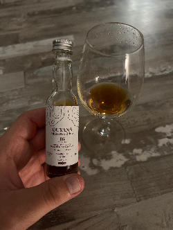 Photo of the rum No. 34 (TAST'TOE) REV taken from user Palo - V Poháriku