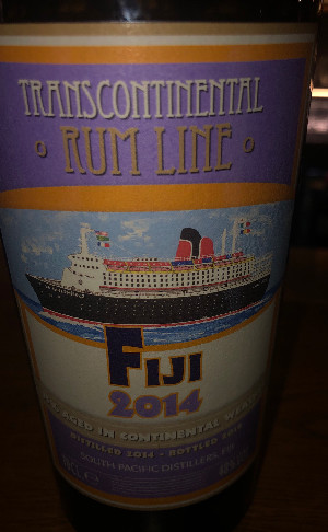 Photo of the rum Fiji taken from user cigares 