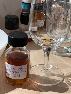 Photo of the rum Lontan Grand Arôme taken from user Thunderbird