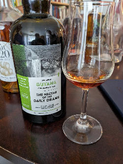 Photo of the rum The Nectar Of The Daily Drams SV taken from user Artur Schönhütte
