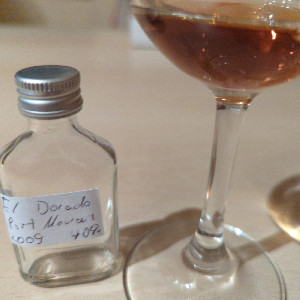 Photo of the rum El Dorado Single Still Port Mourant taken from user Christian Rudt