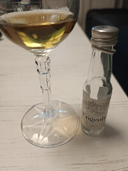 Photo of the rum  taken from user Michael Ihmels 🇩🇪