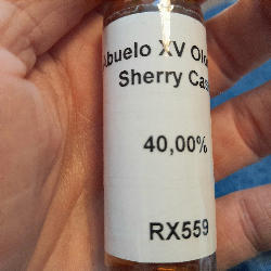 Photo of the rum Abuelo XV Oloroso taken from user Timo Groeger