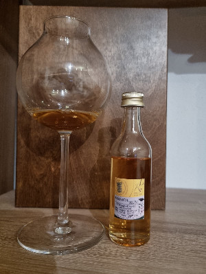 Photo of the rum Rumclub Private Selection Ed. 32 C<>H taken from user SaibotZtar 