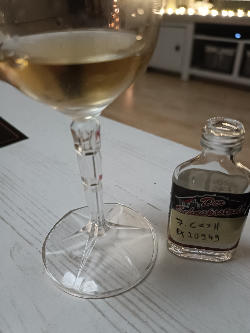 Photo of the rum  taken from user Michael Ihmels 🇩🇪