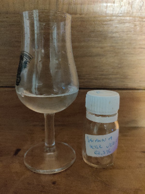 Photo of the rum White HERR taken from user Vincent D