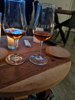 Photo of the rum Eminente Confrérie du Rhum x Excellence Rhum (Batch 2) taken from user Agricoler