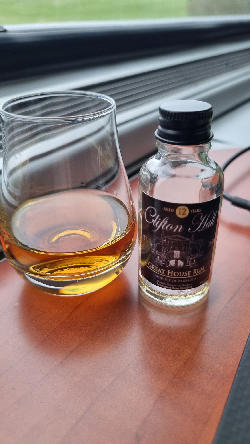 Photo of the rum  taken from user Martin Švojgr