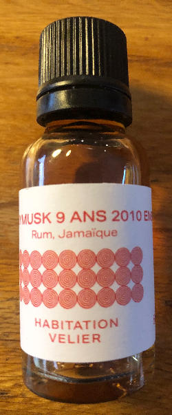 Photo of the rum  taken from user cigares 