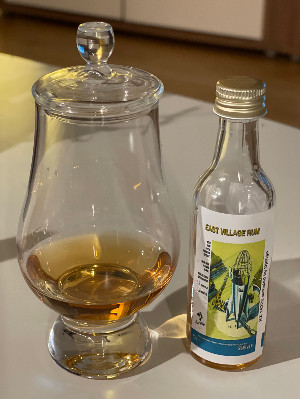 Photo of the rum 2010 taken from user Thunderbird