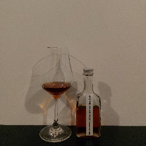 Photo of the rum No. 10 (Rum Exchange) KFM taken from user Maxence