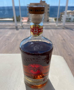 Photo of the rum Reserva Ocho Rare Gold Rum taken from user BTHHo 🥃