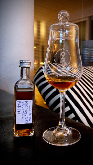 Photo of the rum Chairman‘s Reserve Master‘s Selection (Perola) taken from user Jakob