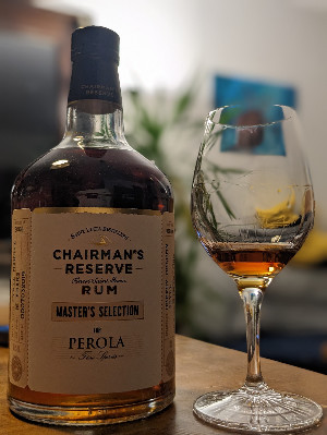 Photo of the rum Chairman‘s Reserve Master‘s Selection (Perola) taken from user crazyforgoodbooze