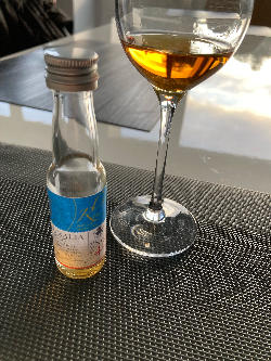 Photo of the rum Rumclub Private Selection Ed. 40 Australia taken from user TheRhumhoe