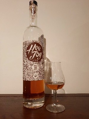 Photo of the rum Hee Joy Spiced Rum taken from user Werner10