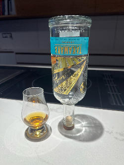 Photo of the rum Takamaka Bay Grankaz (Batch 2) taken from user Filip Šikula