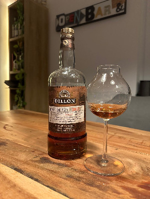 Photo of the rum Brut de fût taken from user Oliver
