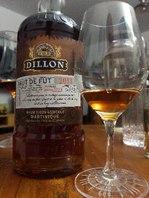 Photo of the rum Brut de fût taken from user crazyforgoodbooze