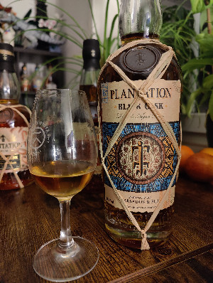 Photo of the rum Plantation Black Cask Barbados & Fiji taken from user Gin & Bricks
