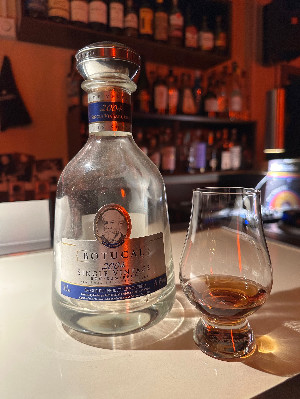 Photo of the rum Diplomático / Botucal Single Vintage taken from user Oliver