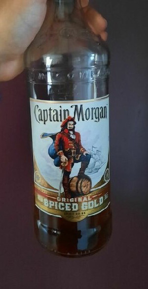 Photo of the rum Captain Morgan Original Spiced Gold taken from user Rumpalumpa