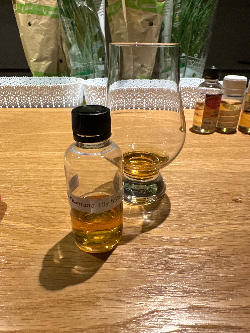 Photo of the rum Single Cask Rum taken from user Filip Šikula