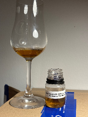 Photo of the rum The Nectar Of The Daily Drams Jamaica NYE/WK taken from user Johannes