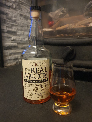 Photo of the rum The Real McCoy 5 Years taken from user Decky Hicks Doughty