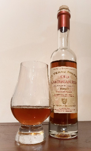 Photo of the rum Old Caribbean Rum Rare & Exceptional taken from user Werner10