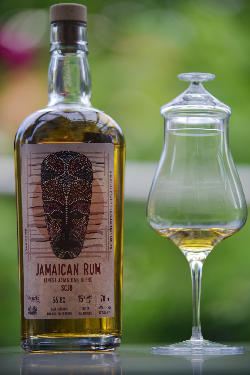 Photo of the rum Jamaican Rum (Flickenschild) SCJB taken from user RumTaTa