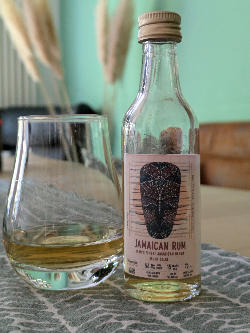 Photo of the rum Jamaican Rum (Flickenschild) SCJB taken from user Dr.Django