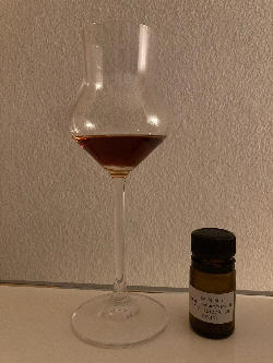 Photo of the rum 1988 taken from user Johnny Rumcask