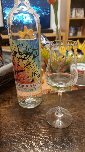 Photo of the rum Clairin Vaval taken from user Leo Tomczak