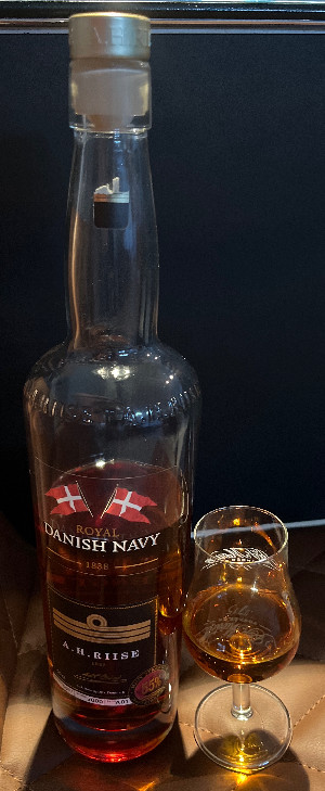 Photo of the rum Royal Danish Navy Strength Rum taken from user BTHHo 🥃