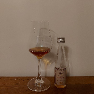 Photo of the rum Blended Trinidad Rum taken from user Maxence