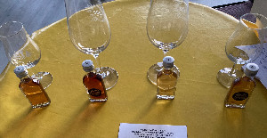 Photo of the rum Select Reserve French Cask Rum taken from user TheRhumhoe