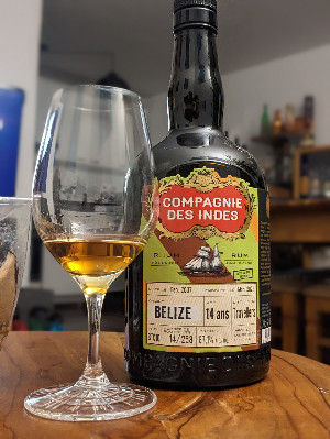 Photo of the rum Belize (Bottled for Perola) taken from user crazyforgoodbooze