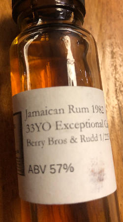 Photo of the rum  taken from user cigares 