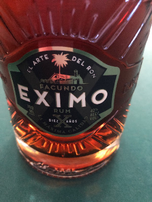 Photo of the rum Facundo Eximo taken from user BTHHo 🥃
