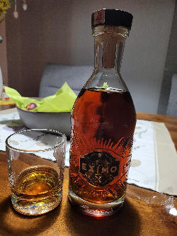 Photo of the rum Facundo Eximo taken from user LukaŽiga