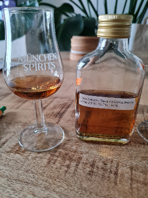 Photo of the rum Small Batch Rare Rums Grand Arôme taken from user Agricoler