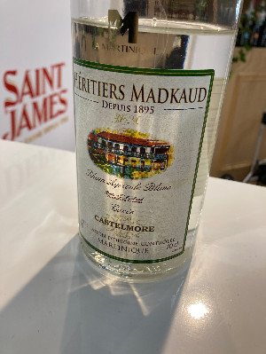 Photo of the rum Blanc Cuvée Castelmore taken from user TheRhumhoe