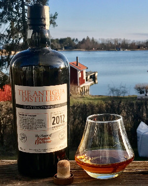 Photo of the rum Heavy Traditional Rum taken from user Stefan Persson