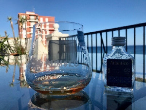 Photo of the rum Atlantico Gran Reserva taken from user Stefan Persson