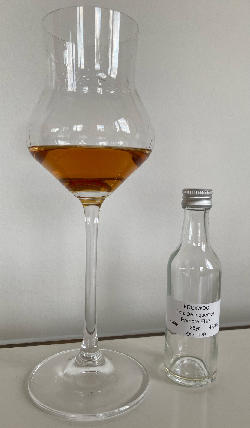 Photo of the rum Flensburg Rum Company Dos Delinquentes (Co-Bottling Wu Dram Clan) EHP taken from user Johnny Rumcask