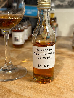 Photo of the rum No. 30 PM taken from user Johannes