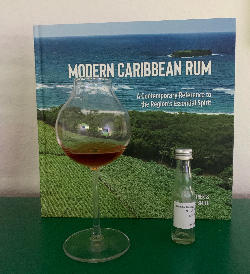 Photo of the rum No. 30 PM taken from user mto75